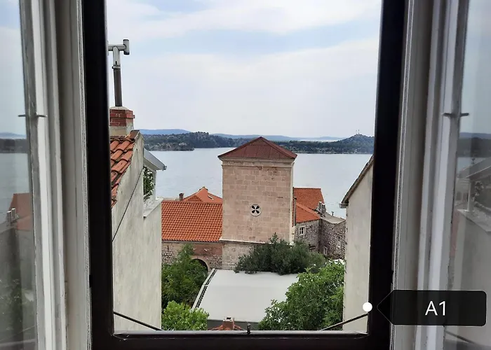 Apartment San Lorenzo *